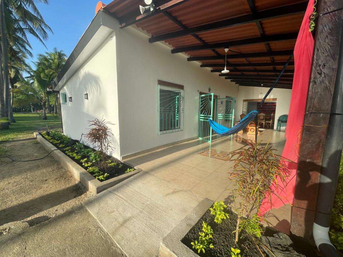 Oasis Natural En Un Paraiso Tropical El Espino Exterior photo